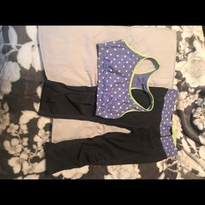 Sports bra and Capri workout pants
